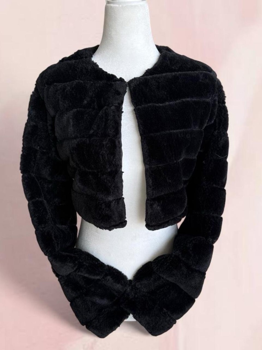Black Faux Fur Cropped Bolero Shrug Jacket Women’s XS S Formal - Picture 6 of 7